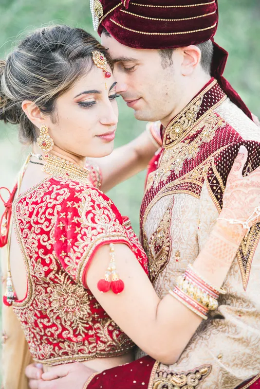 Hairstyle and makeup for Indian Wedding in Tuscany